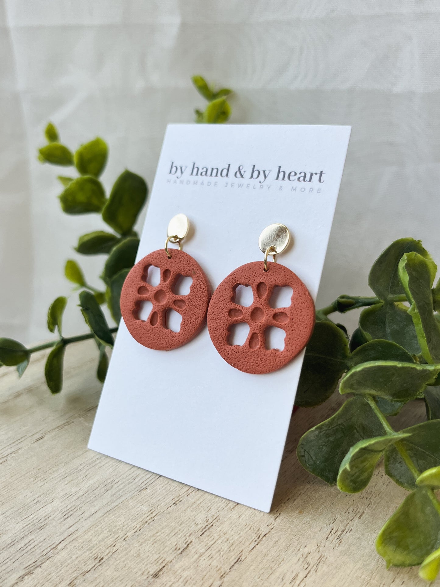 TILE DANGLE