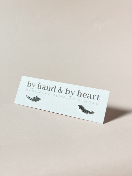 CLIMBING SILVER LEAF STUDS