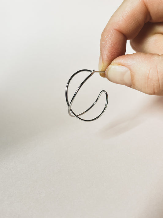 CRISS CROSS HOOPS in Gold and Silver