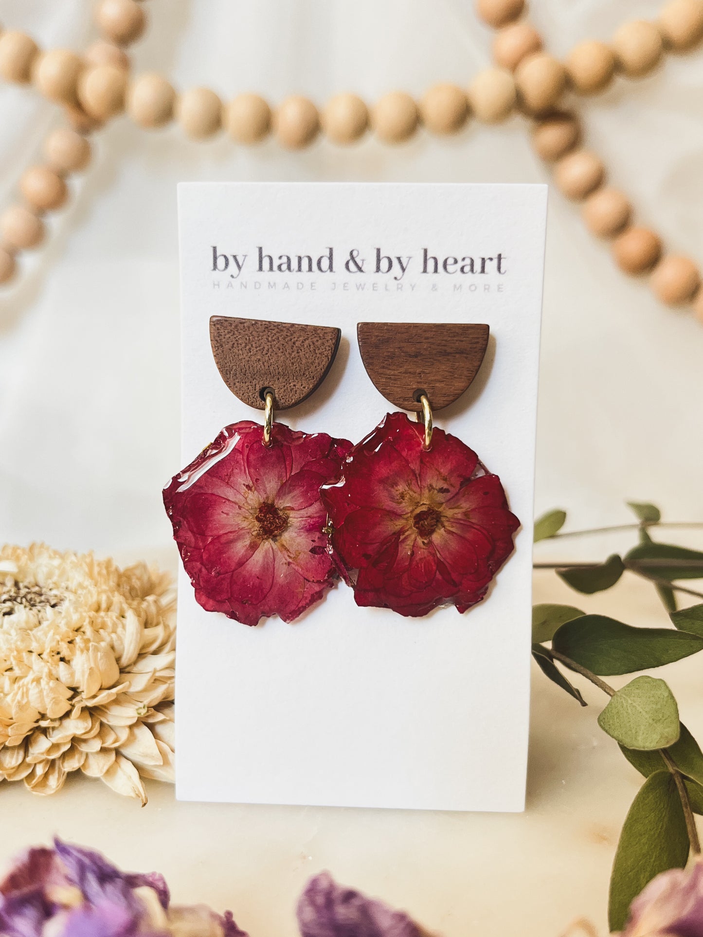 ROSE WOOD DANGLE