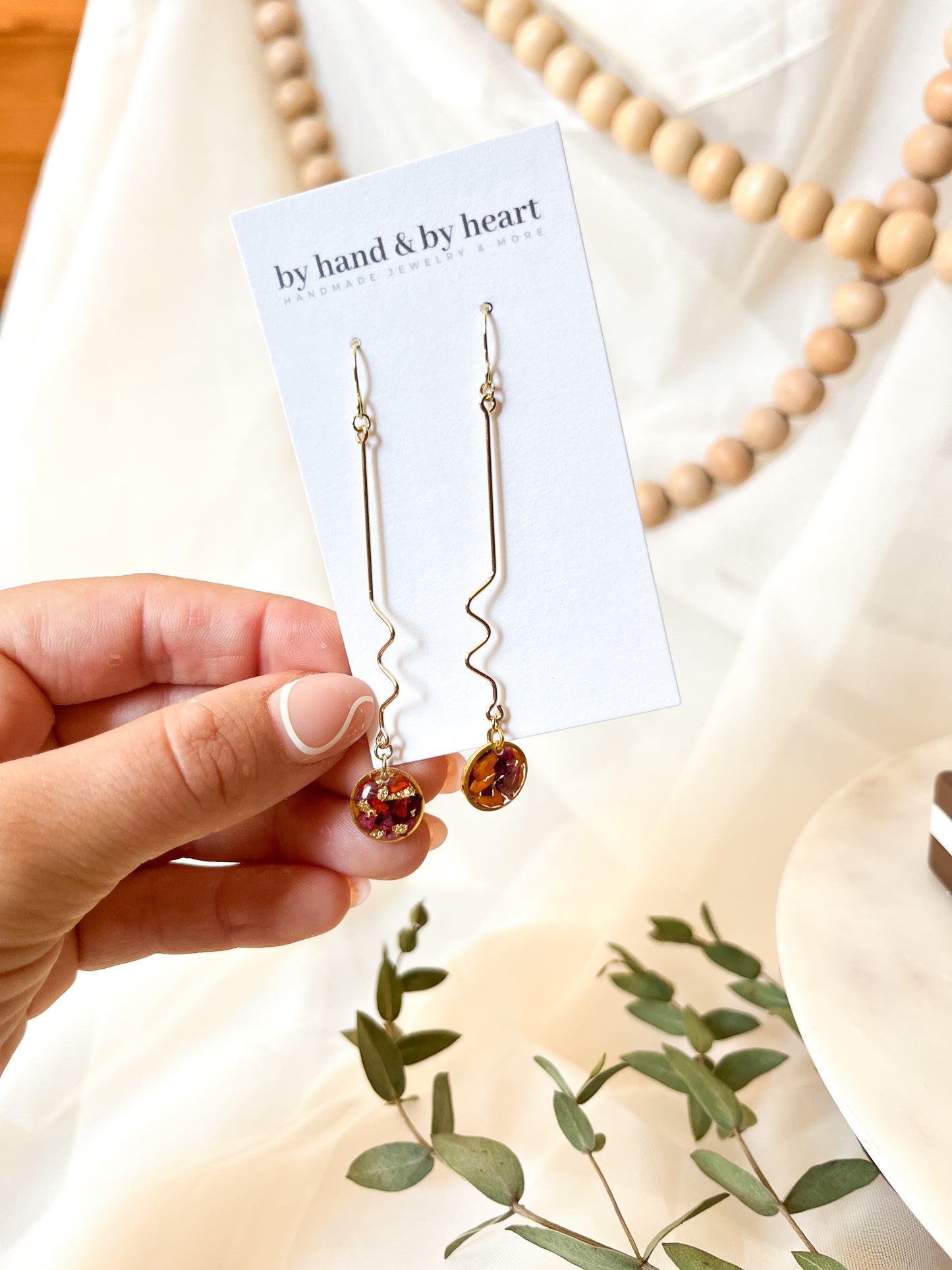 MOD CONFETTI FLORAL DANGLES