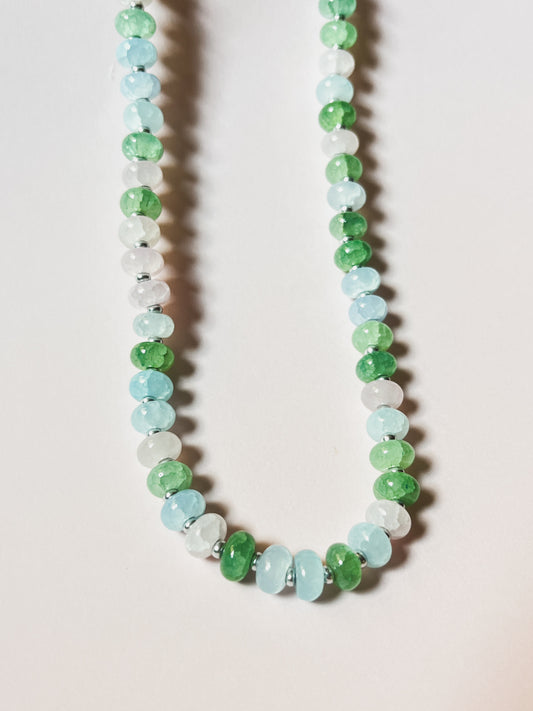 GLASS BEADED NECKLACE in Sea Green, Light Pink, Light Blue