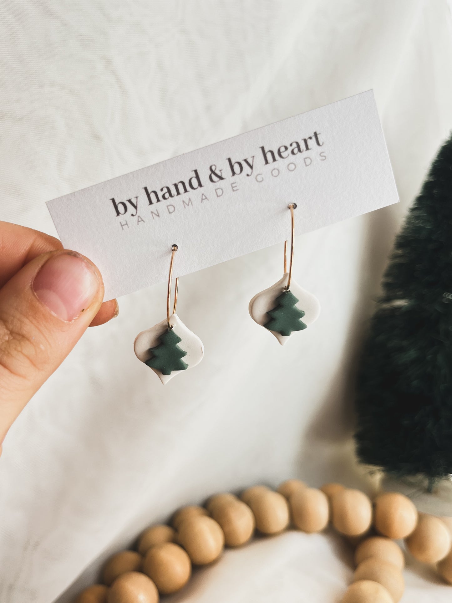 MINIMALIST HOLIDAY HOOP with TREES