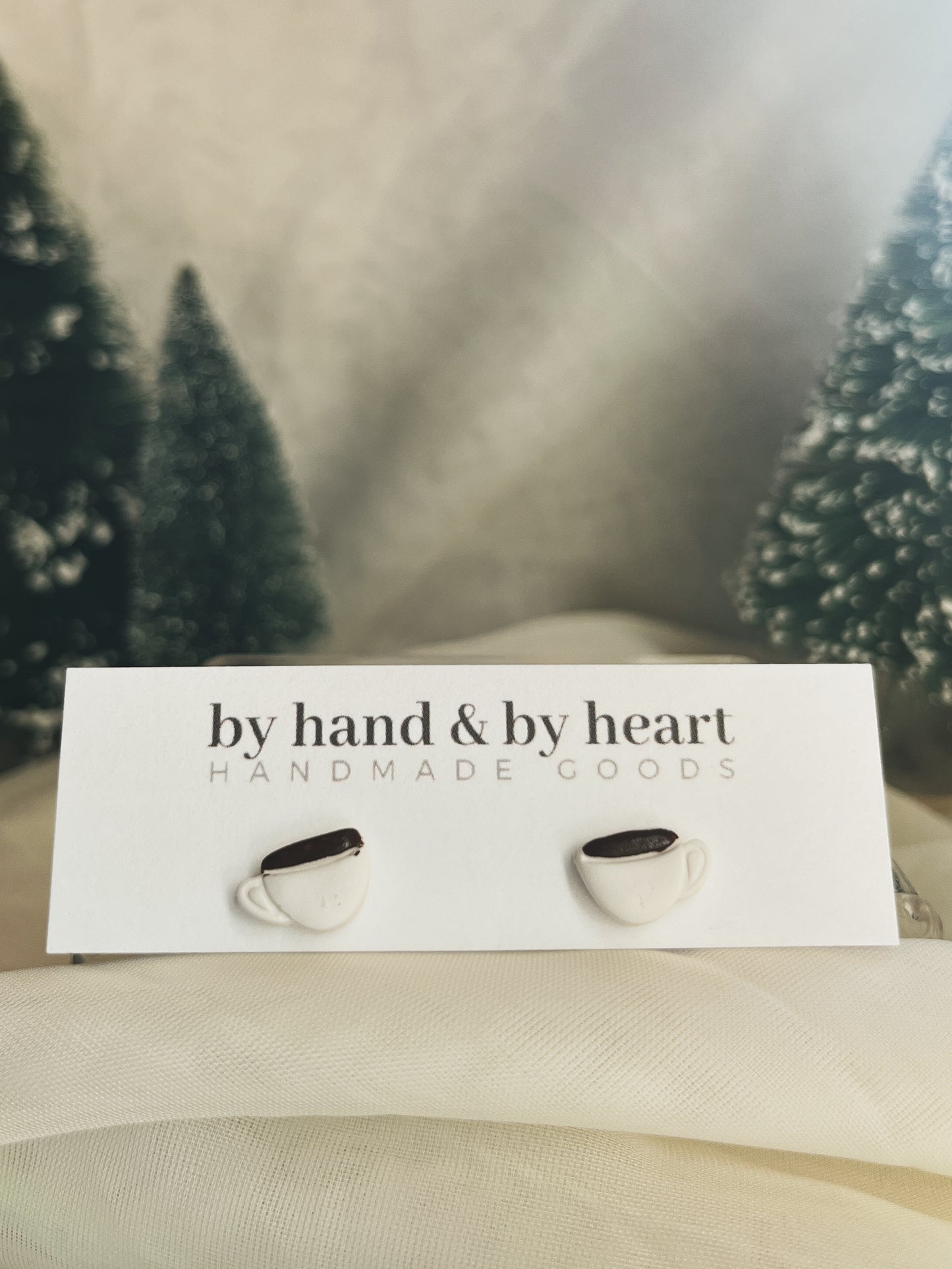 WHITE COFFEE MUG STUDS