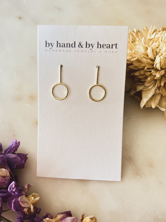 CIRCLE LINE STUDS in Gold