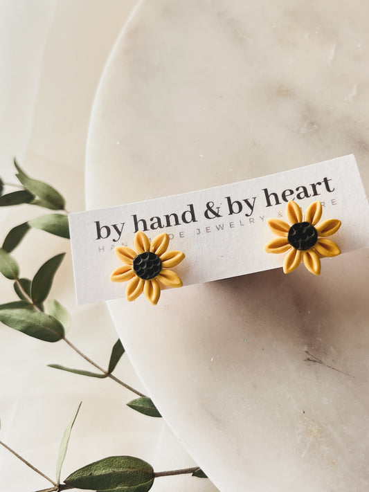 SUNFLOWER STUDS