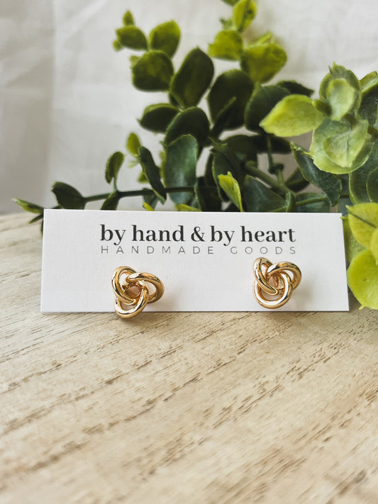 TWIST STUD in GOLD