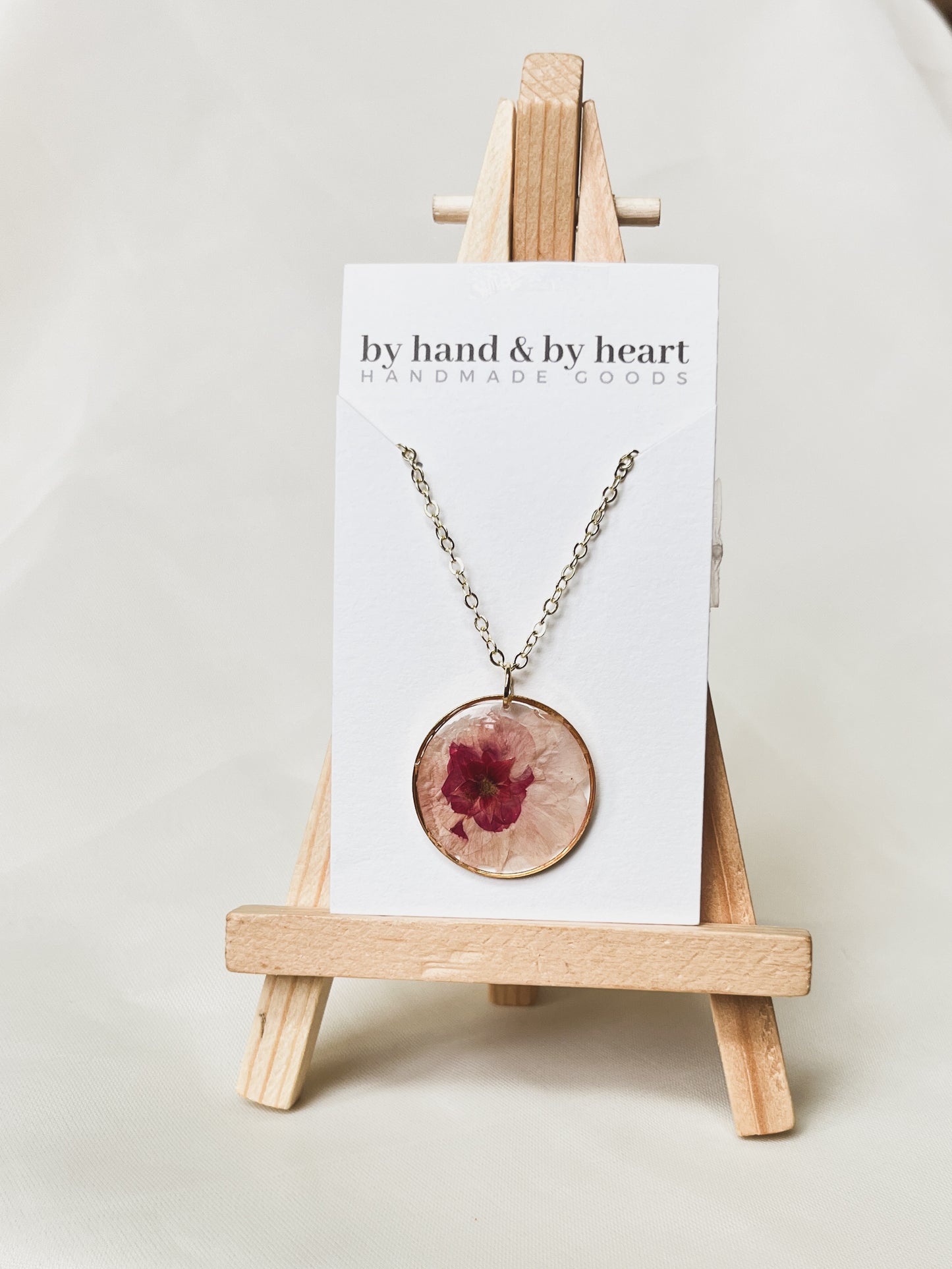 ROSE RESIN NECKLACE - 16 to 20 inches extendable