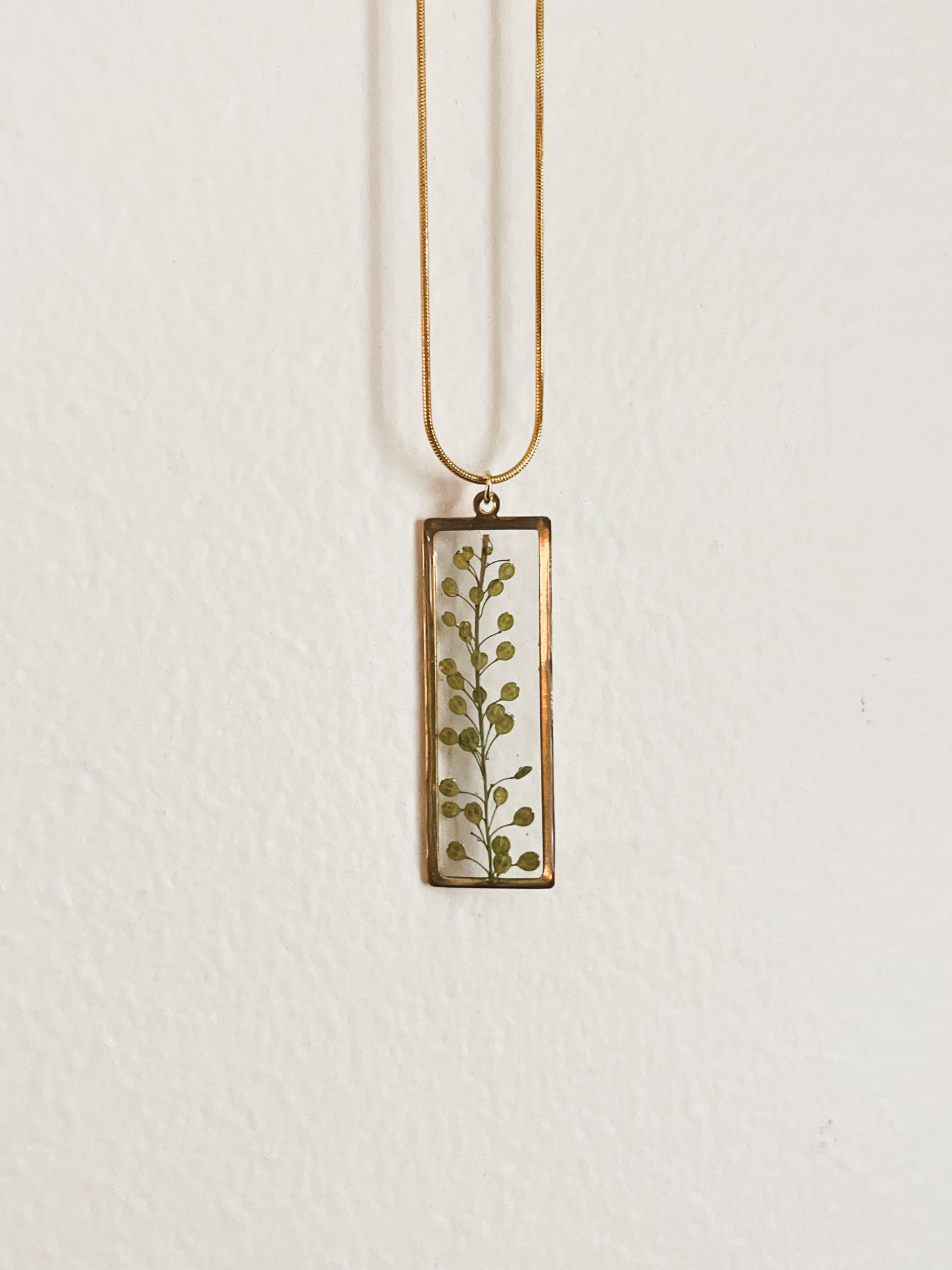 GREENERY NECKLACE