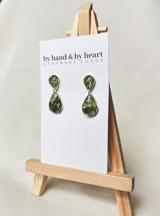 GREENERY AND SILVER TEARDROP RESIN DANGLES