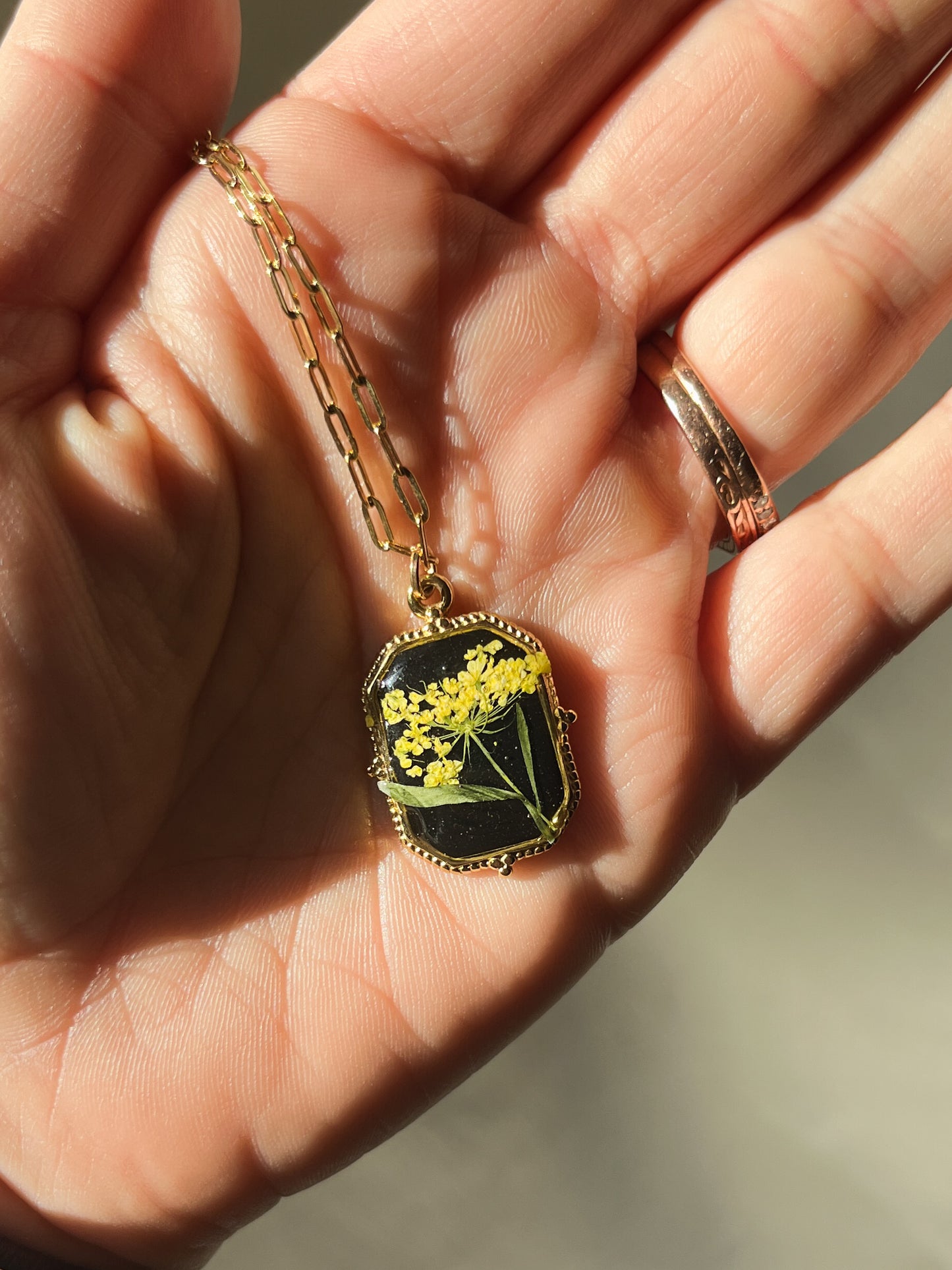 GOLD LONG HEXAGON CREST NECKLACE - Style A