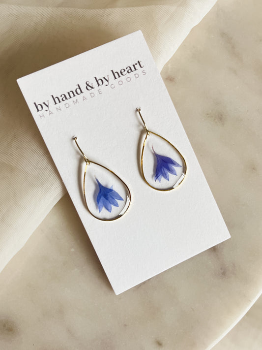 GOLD CORNFLOWER TEARDROP DANGLES