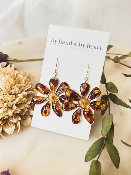 FALL TONED DAISY DANGLE
