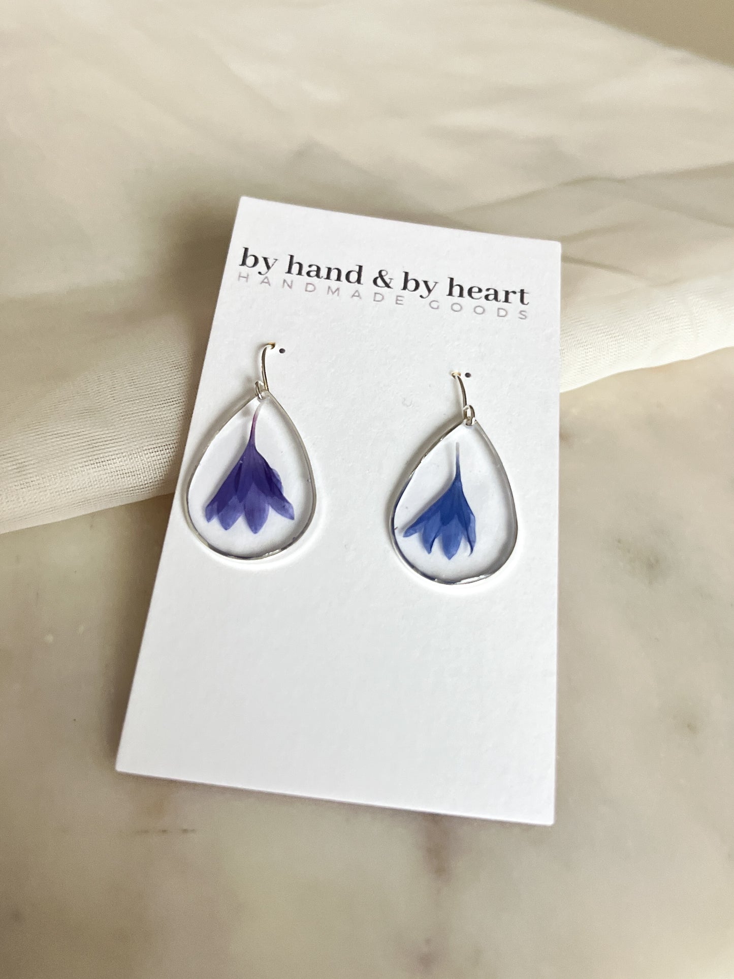 SILVER CORNFLOWER TEARDROP DANGLES